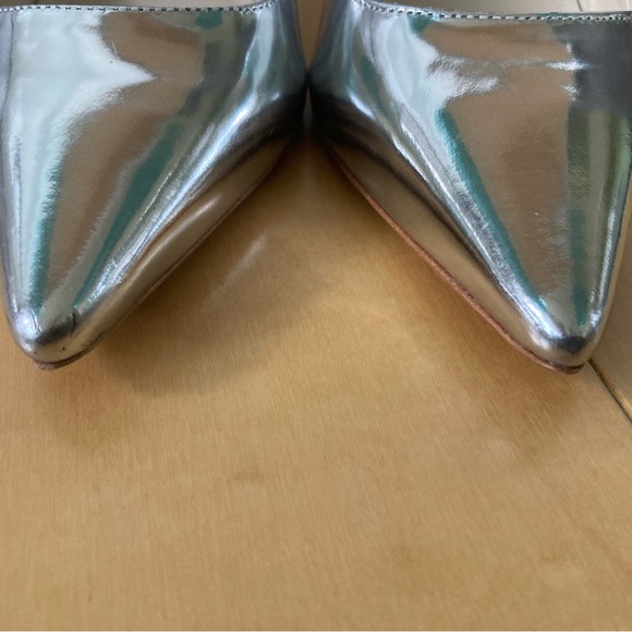 Sophia Webster Silver Coco Crystal Shoes - Picture 6 of 9